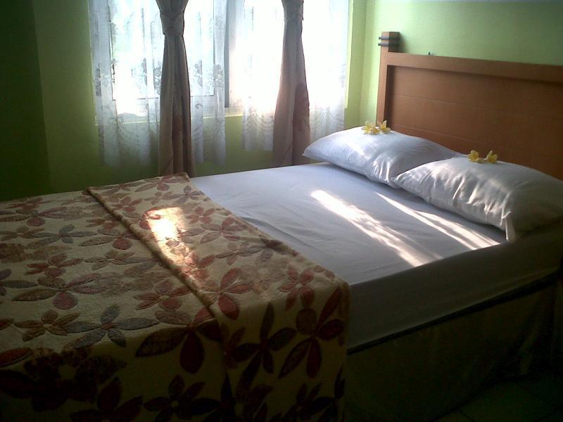 Wening Griya Guest House Jatingaleh 外观 照片